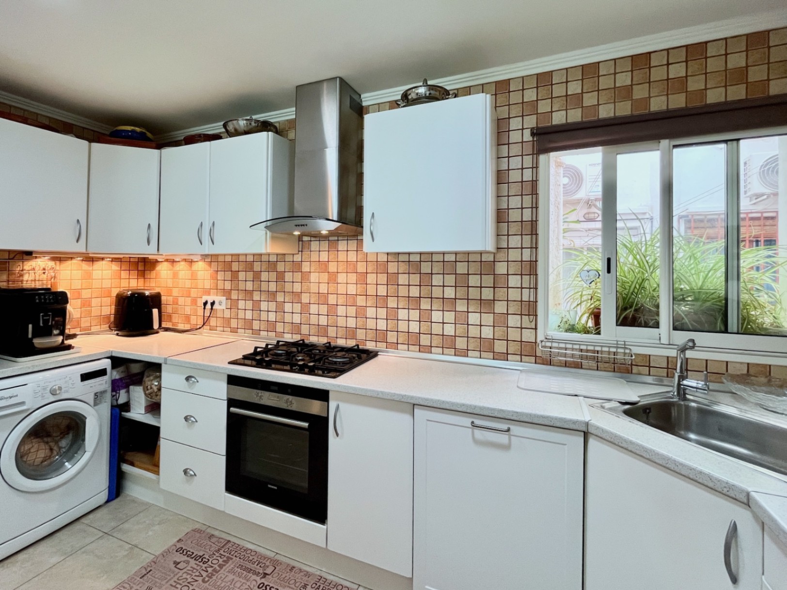 460906 - Amplio apartamento reformado de 4 dormitorios en Jávea centro
