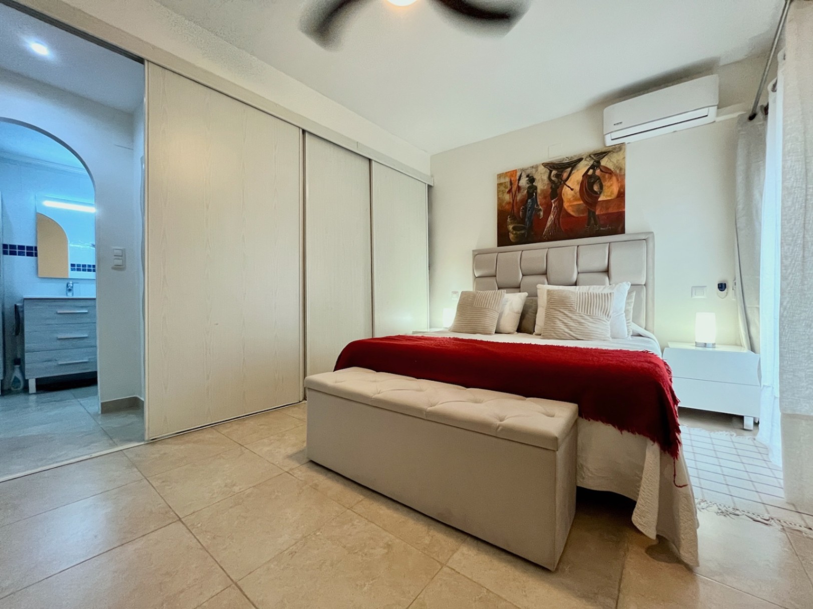 460906 - Amplio apartamento reformado de 4 dormitorios en Jávea centro