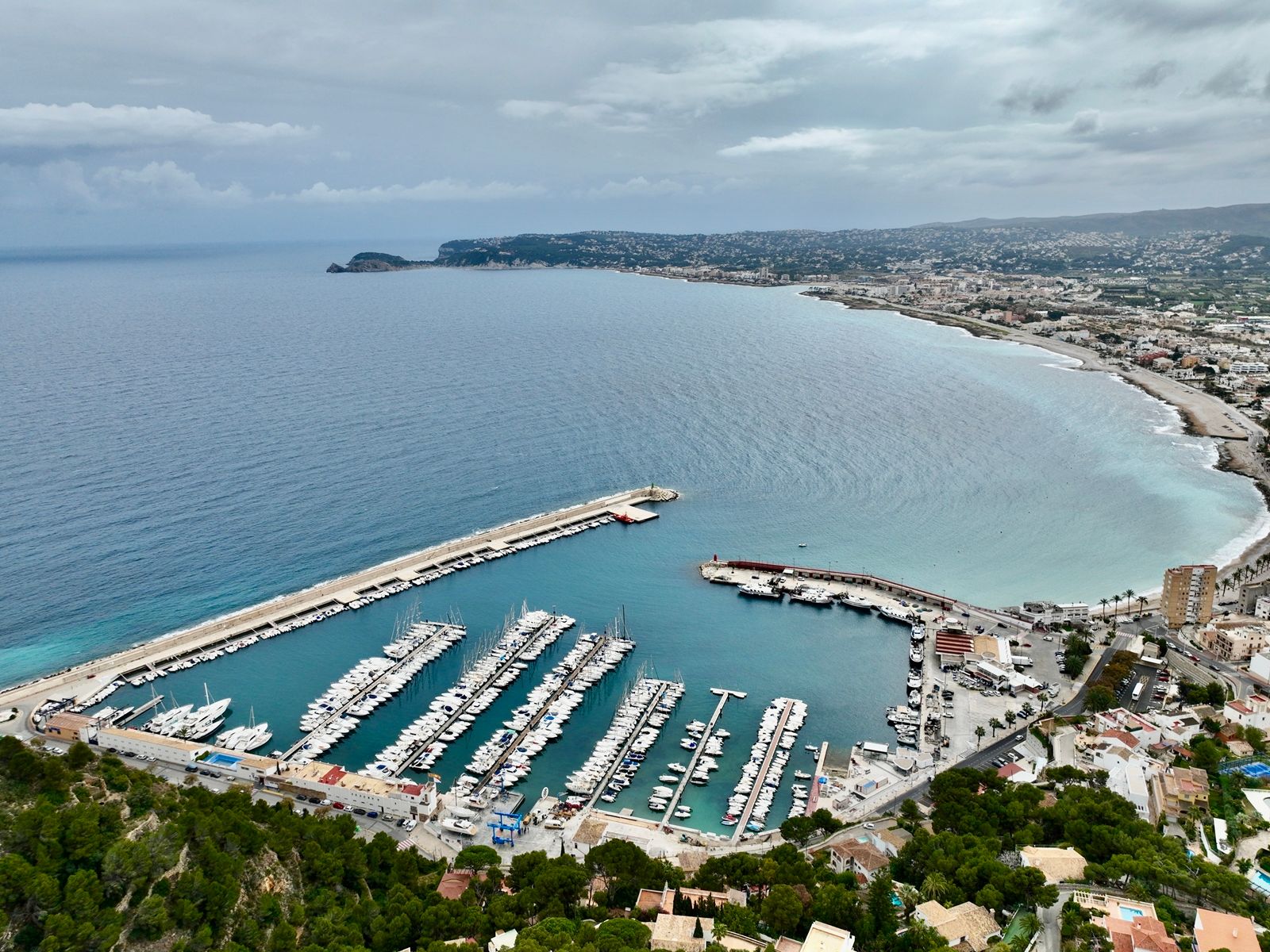 alq-jav - Mietvilla mit Meerblick in Javea, nah dem Hafen.