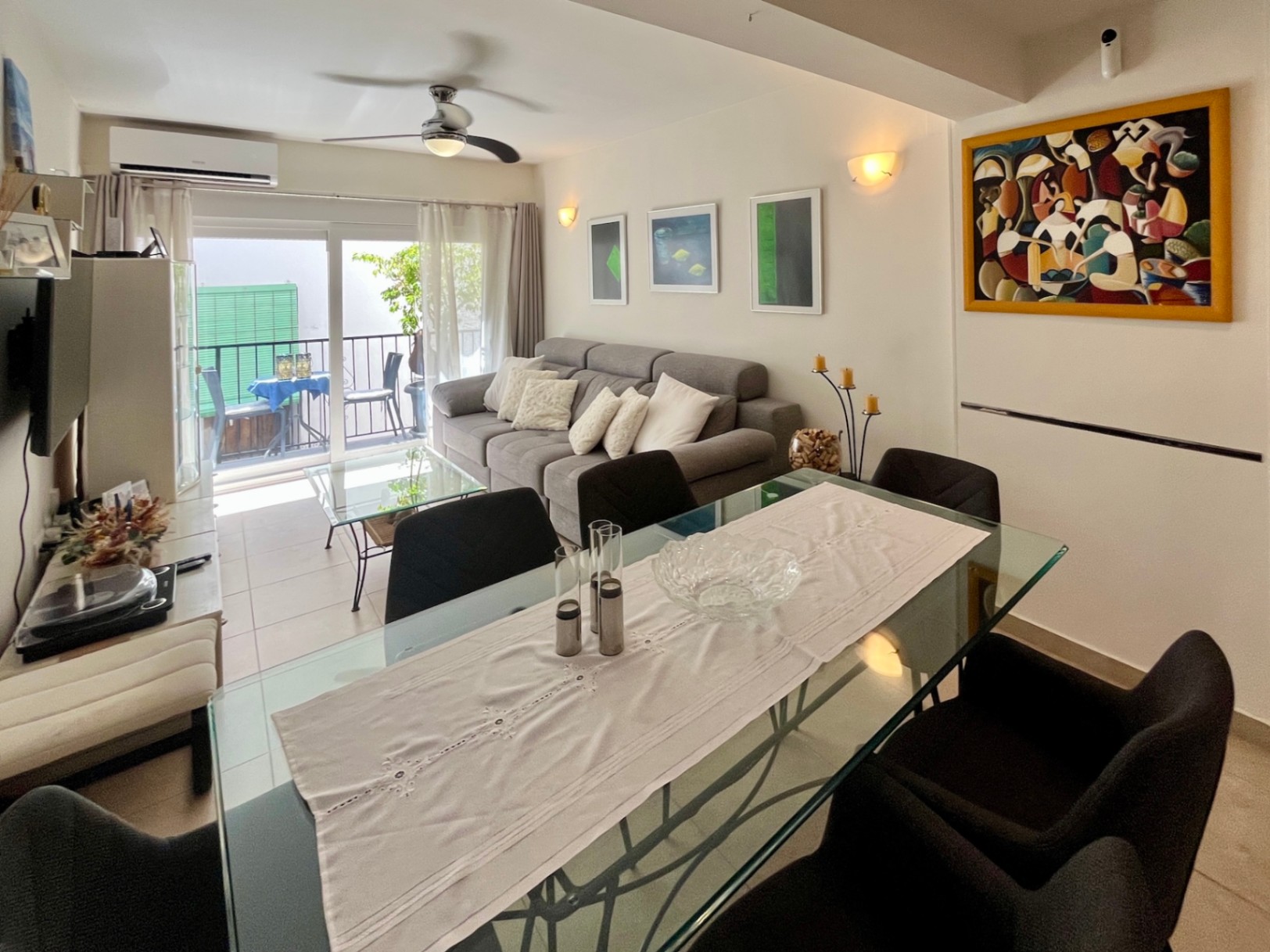 460906 - Geräumige, renovierte Wohnung mit 4 Schlafzimmern im Zentrum von Jávea