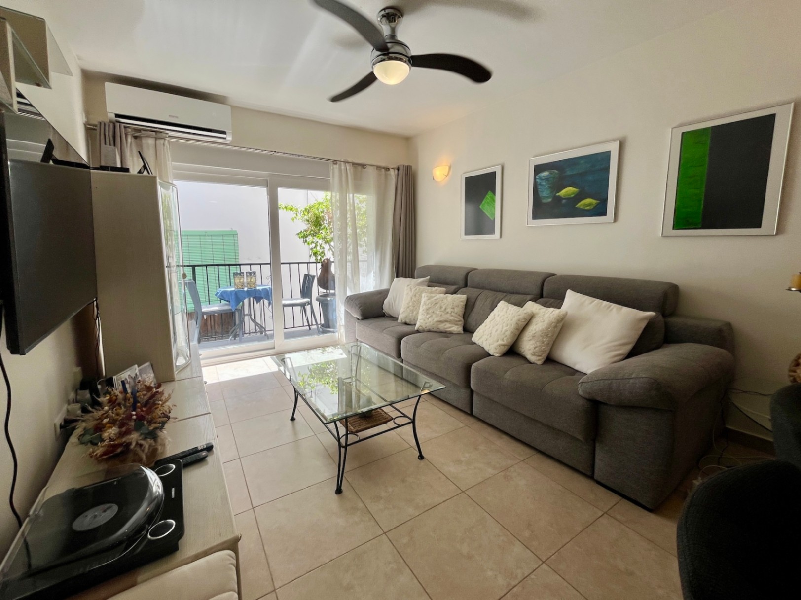 460906 - Geräumige, renovierte Wohnung mit 4 Schlafzimmern im Zentrum von Jávea