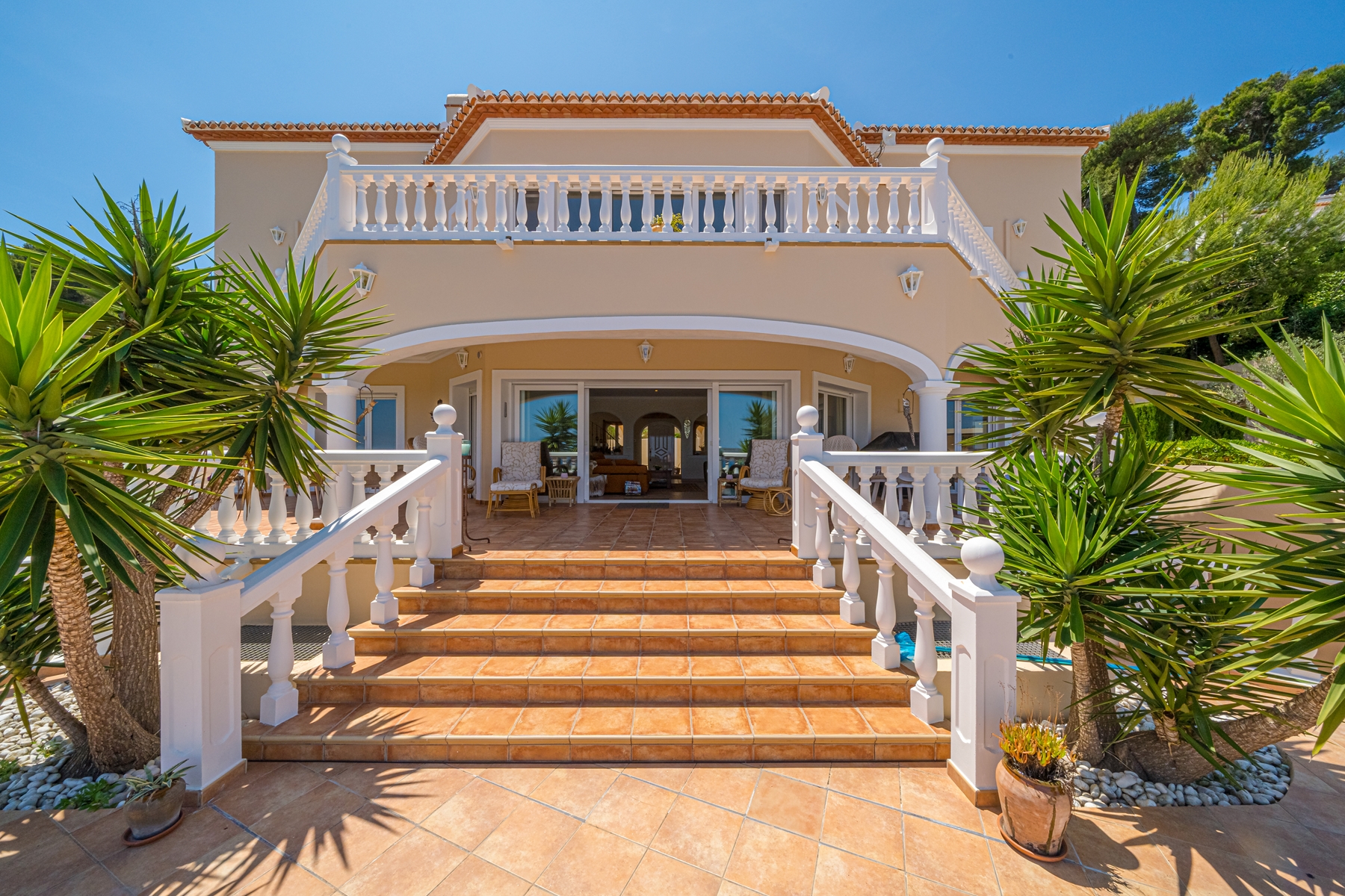 Villa zum Verkauf in Javea mit Meerblick. Tosalet Cap Martí Gebiet